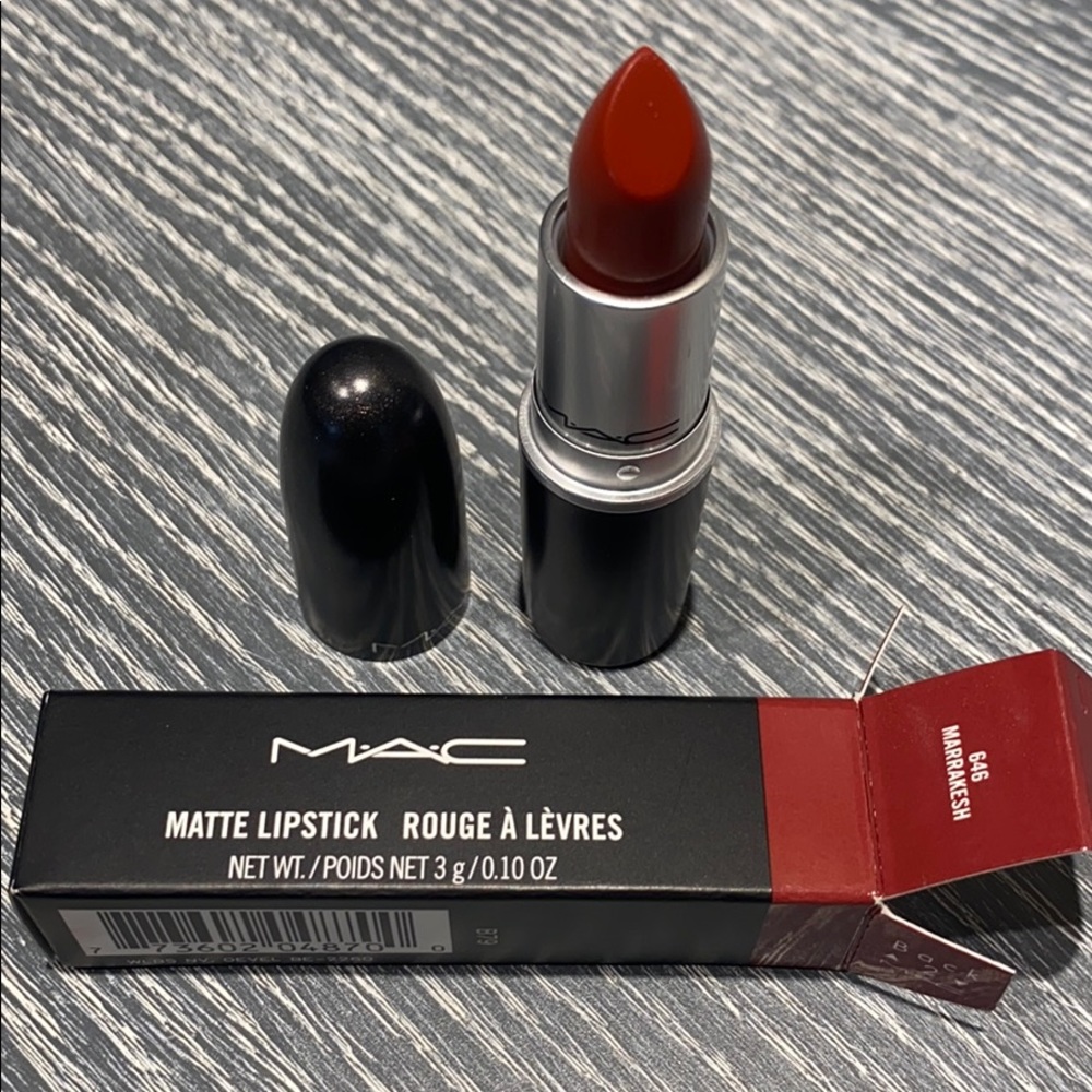 MAC -Matte Lipstick in colour Marrakesh #646 -BNIB